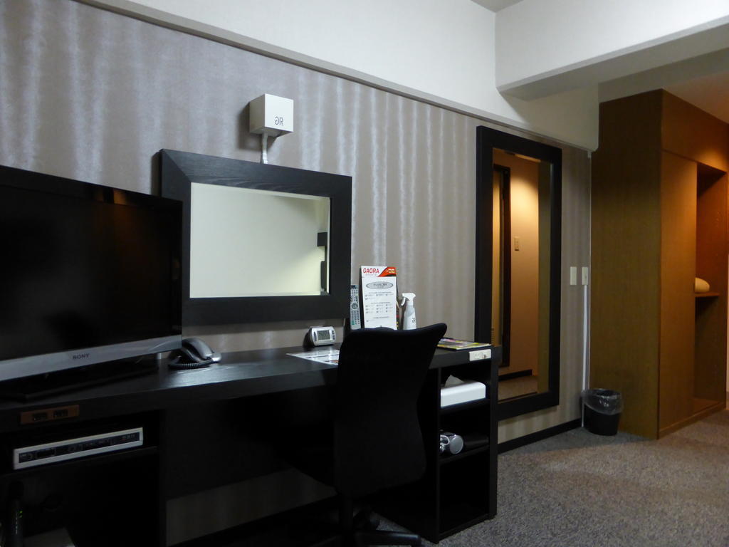 Green Rich Hotels Miyazaki Phòng bức ảnh